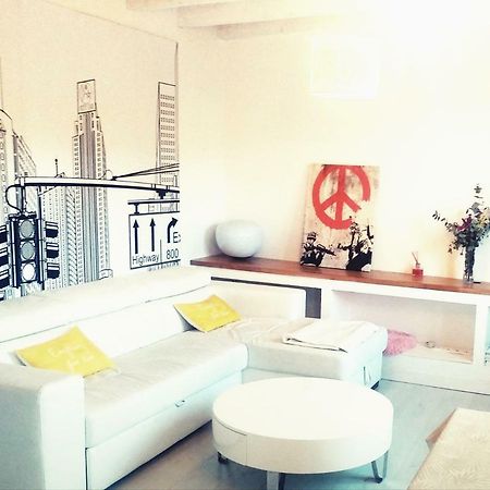 Apartamento Sayly Burgos Exterior photo