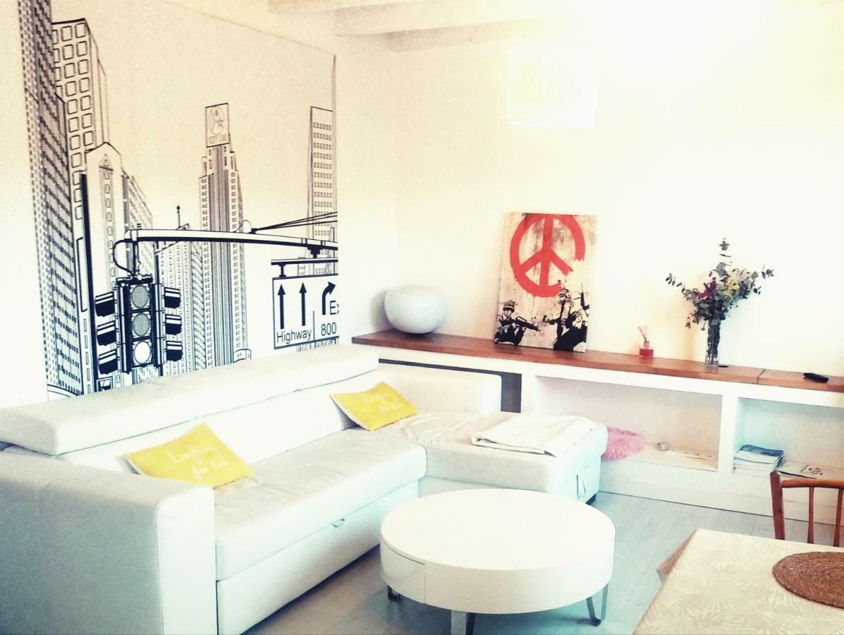 Apartamento Sayly Burgos Exterior photo
