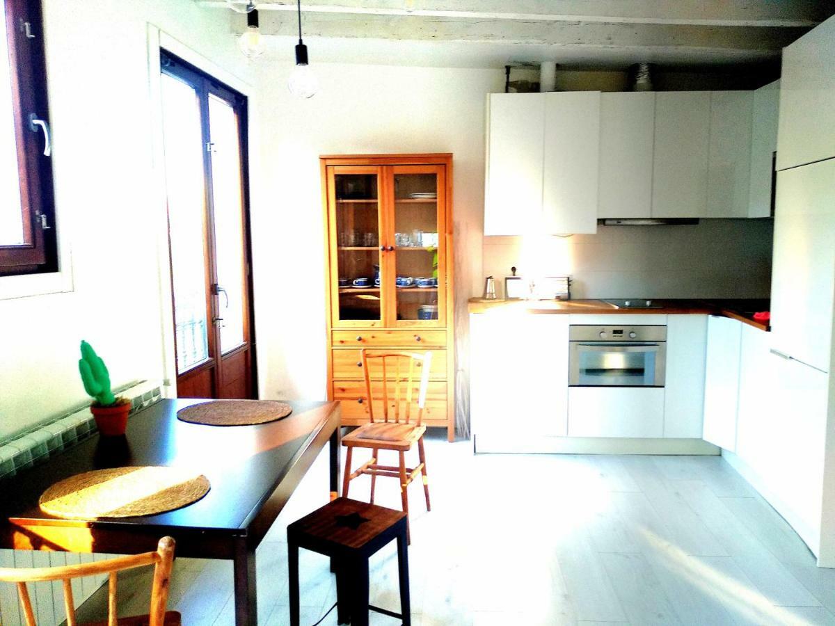 Apartamento Sayly Burgos Exterior photo